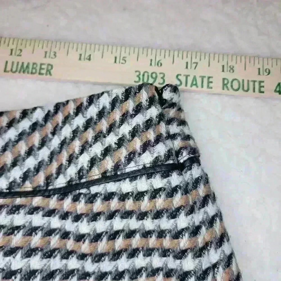 Talbots Skirt Womens 12 P Brown Black Houndstooth Wool Pleated School Girl Lined - Picture 10 of 15